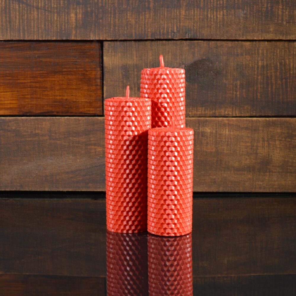 Красные свечи из пчелиного воска (комплект из 3-х свечей)