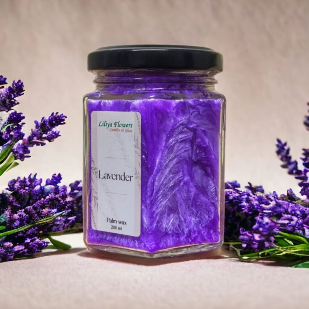 Фіолетова свічка Lavender з пальмового воску з ароматом