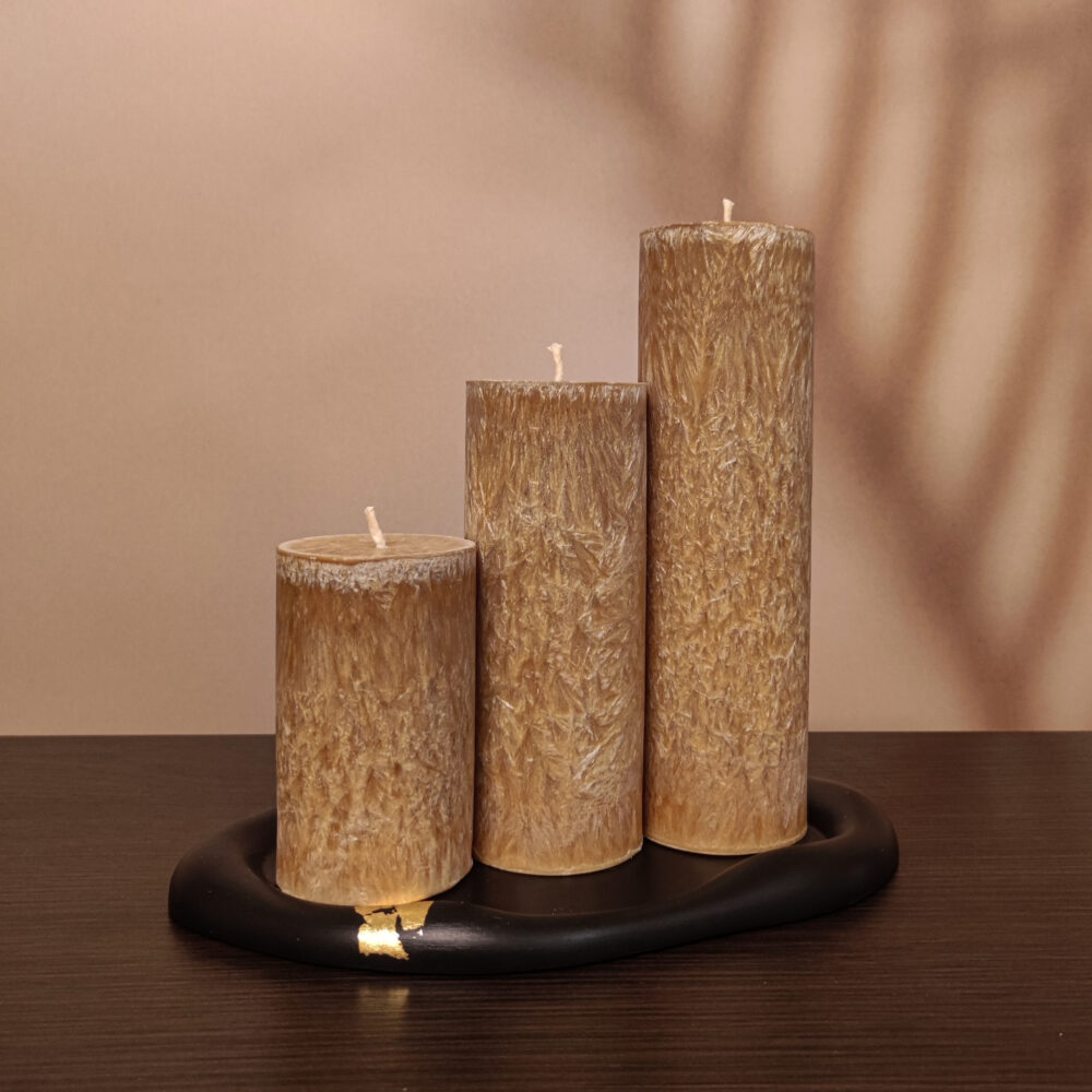 Коричневі свічки з пальмового воску